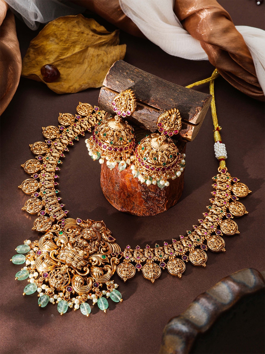 

South Temple Jewellery Gold-Plated Stone-Studded & Beaded Jewellery Set