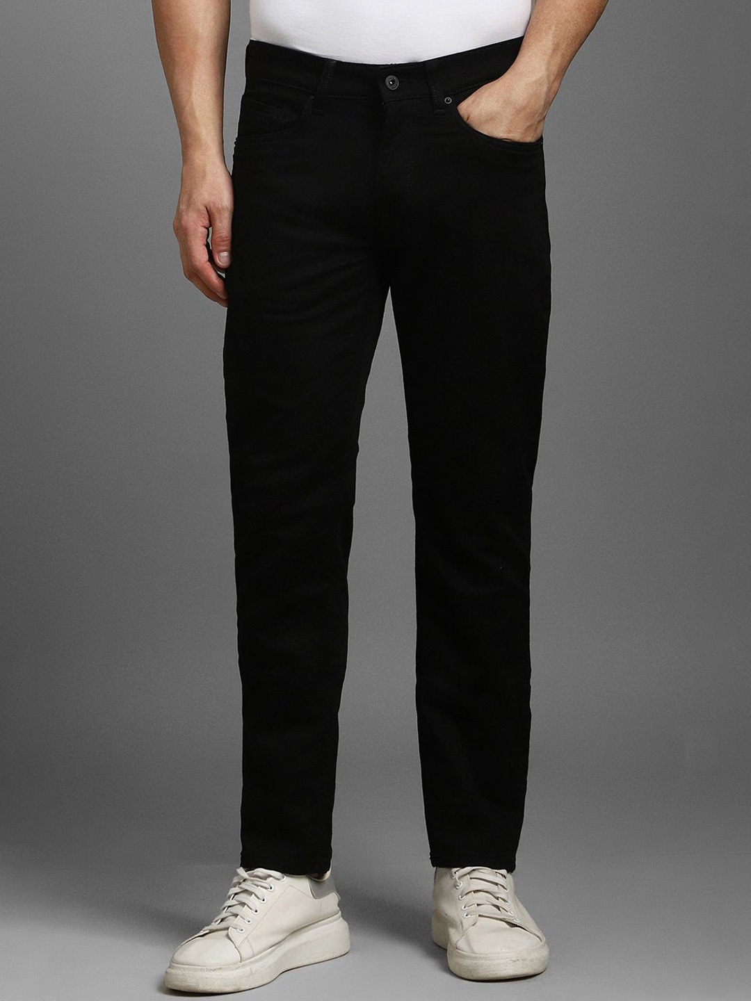 

Louis Philippe Jeans Men Slim Fit Jeans, Black