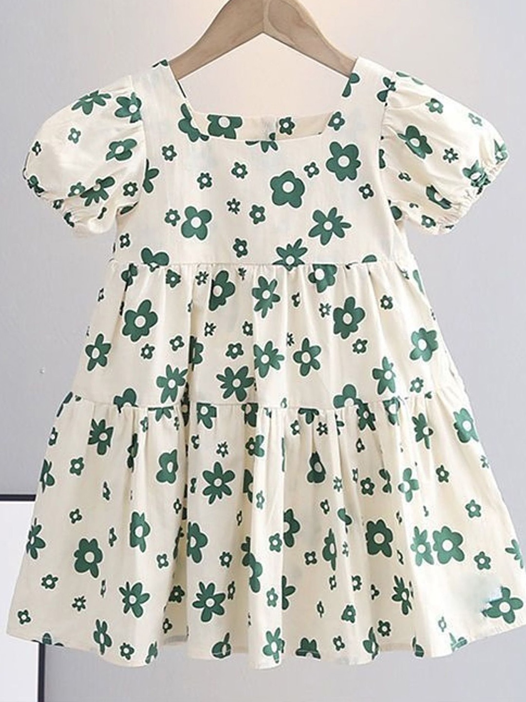 

LULU & SKY Floral Print Puff Sleeve Fit & Flare Dress, Green