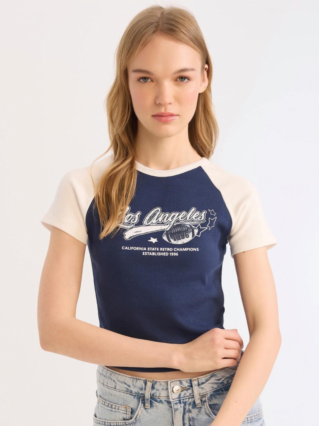

DeFacto Women Typography Printed T-shirt, Na