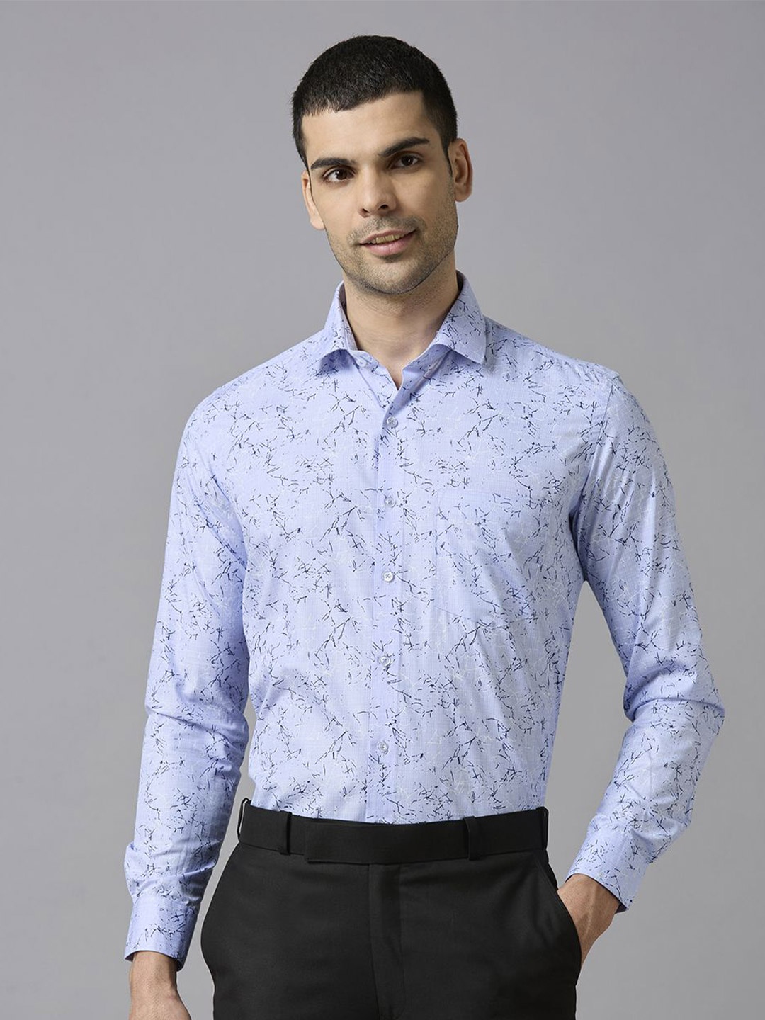 

John Philips Men Slim Fit Floral Opaque Printed Formal Shirt, Blue