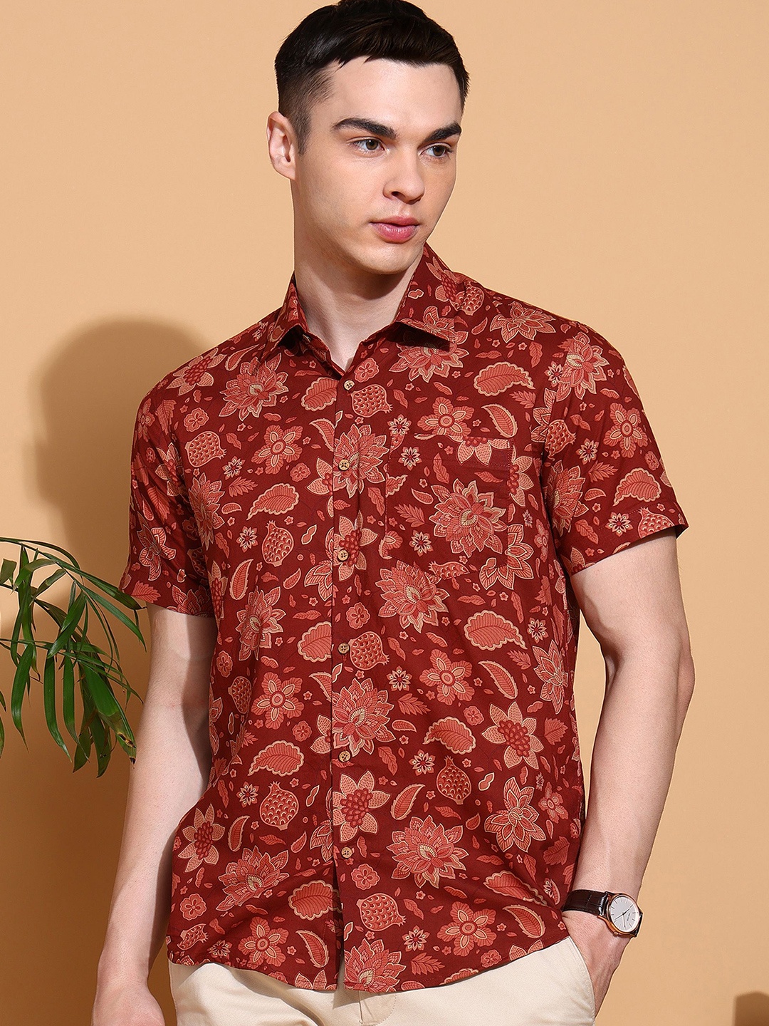 

Anouk Men Slim Fit Floral Opaque Printed Casual Shirt, Brown