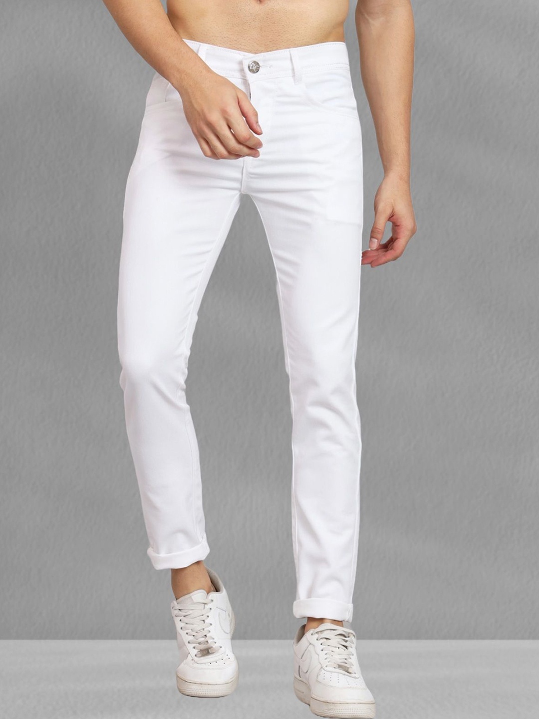 

COMFITS Men Classic Slim Fit Slash Knee Jeans, White