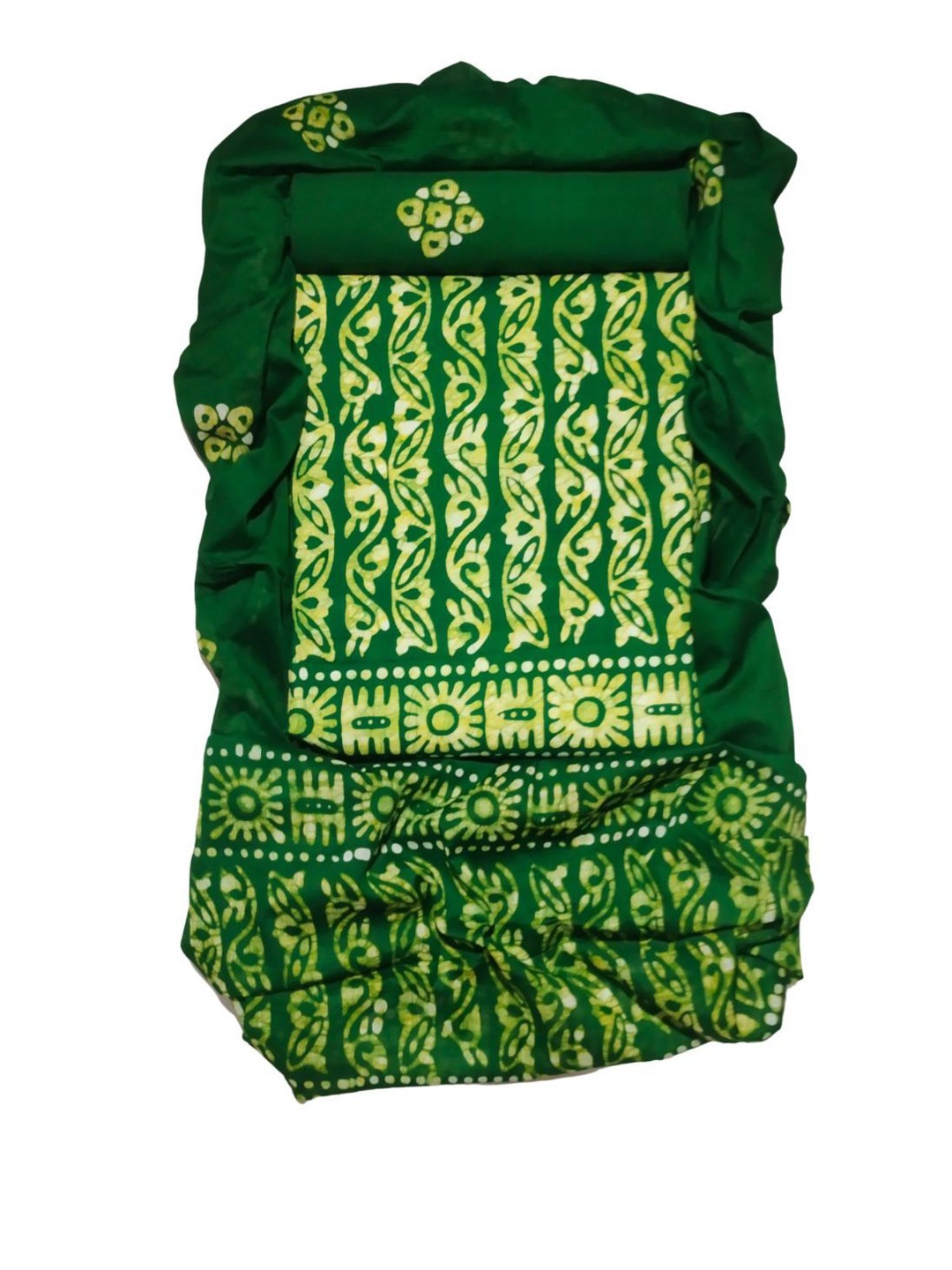

Farooq Dyeing Printed Pure Cotton Unstitched Dress Material, Green