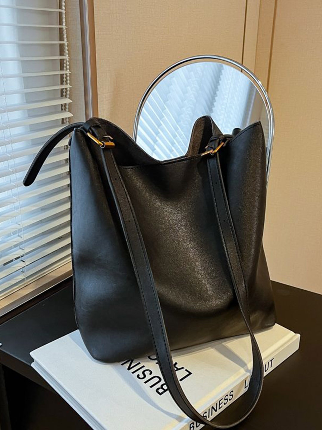 

StyleCast x Revolte PU Bucket Shoulder Bag, Black