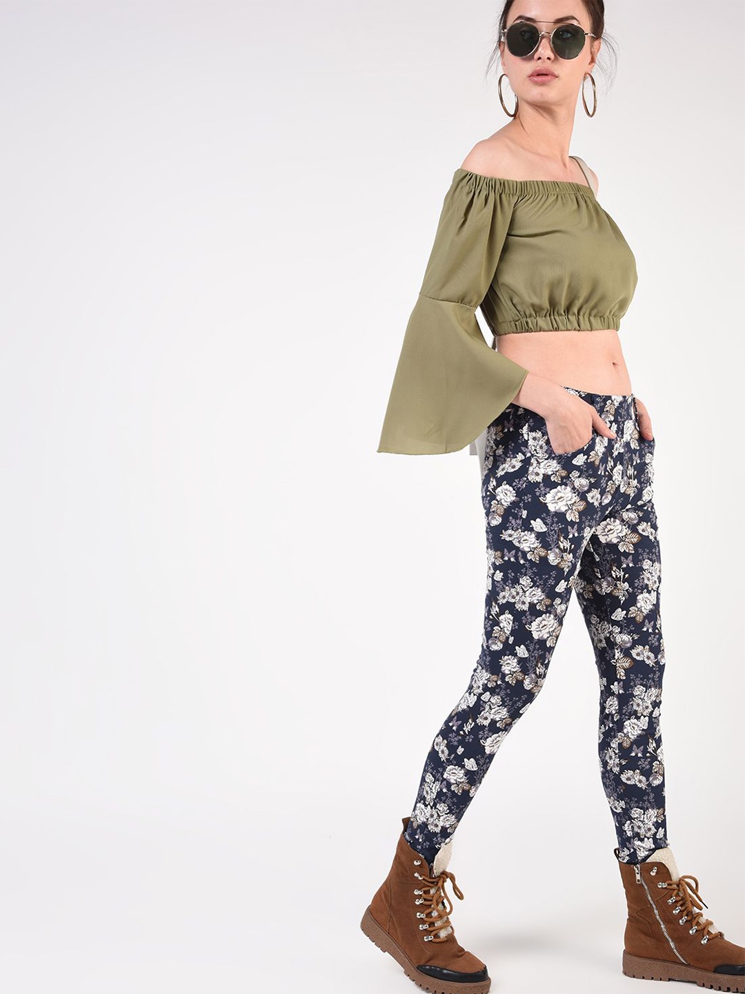 

FLOREOS Women Slim Fit Printed Jeggings, Navy blue
