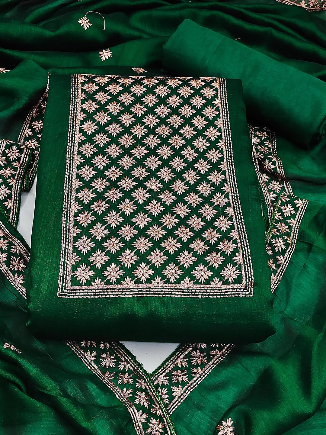 

SAINOOR Embroidered Unstitched Dress Material, Green