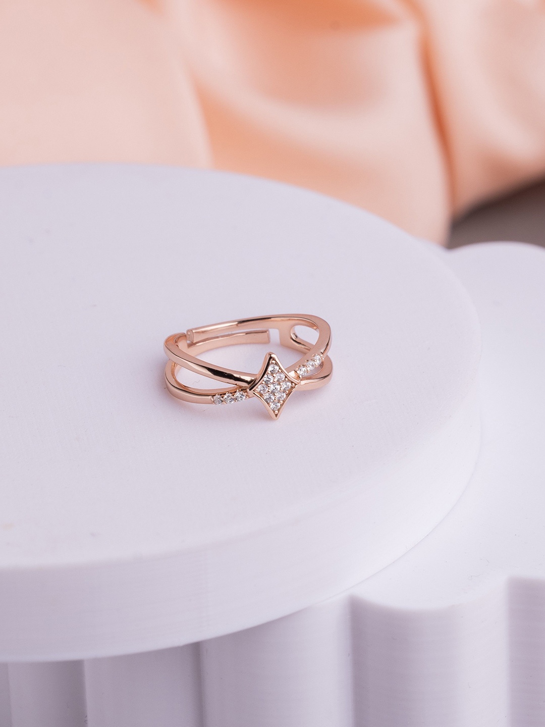 

LIORA 925 Silver Jewellery Sterling Silver Rosegold Criss-Cross Adjustable Finger Ring, Rose gold