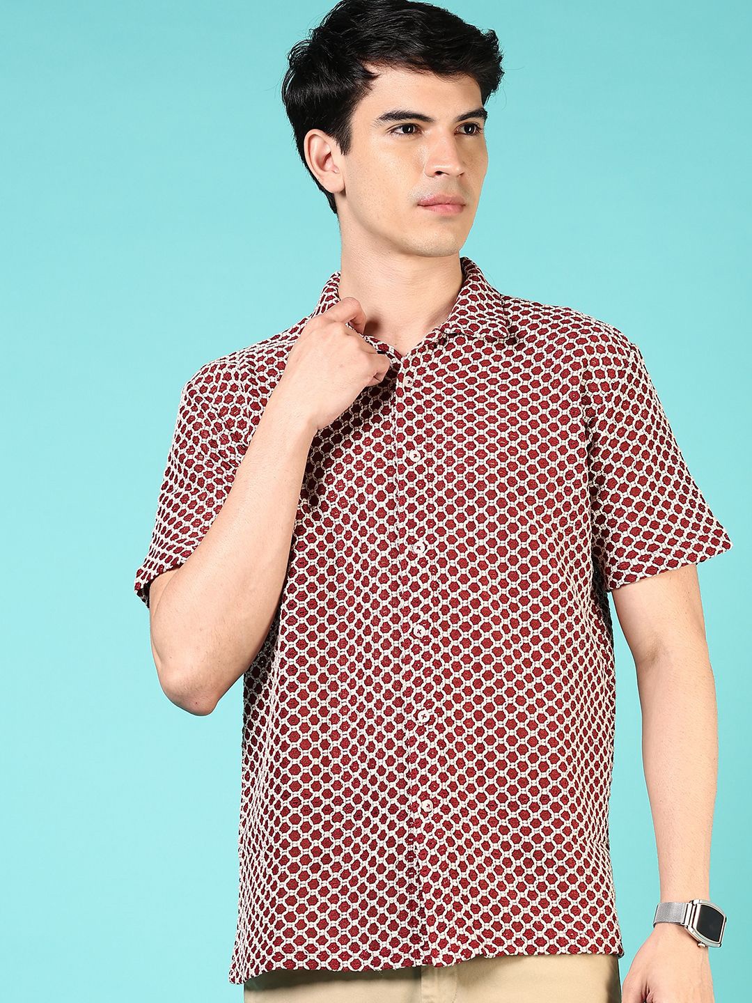 

V-Mart Men Opaque Casual Shirt, Maroon