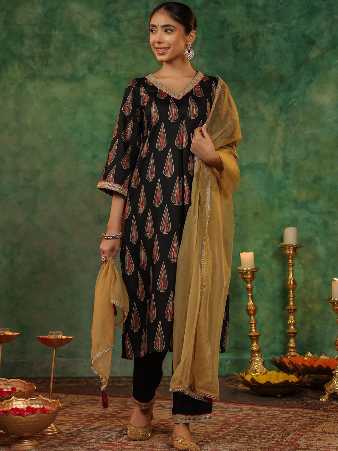 

Rain & Rainbow Women Ethnic Motifs Printed Regular Kurta with Trousers & With Dupatta, Black