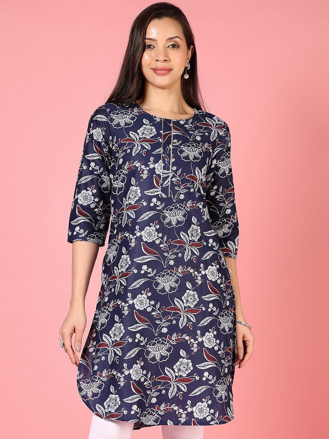 

V-Mart Women Paisley Printed Thread Work Kurta, Blue