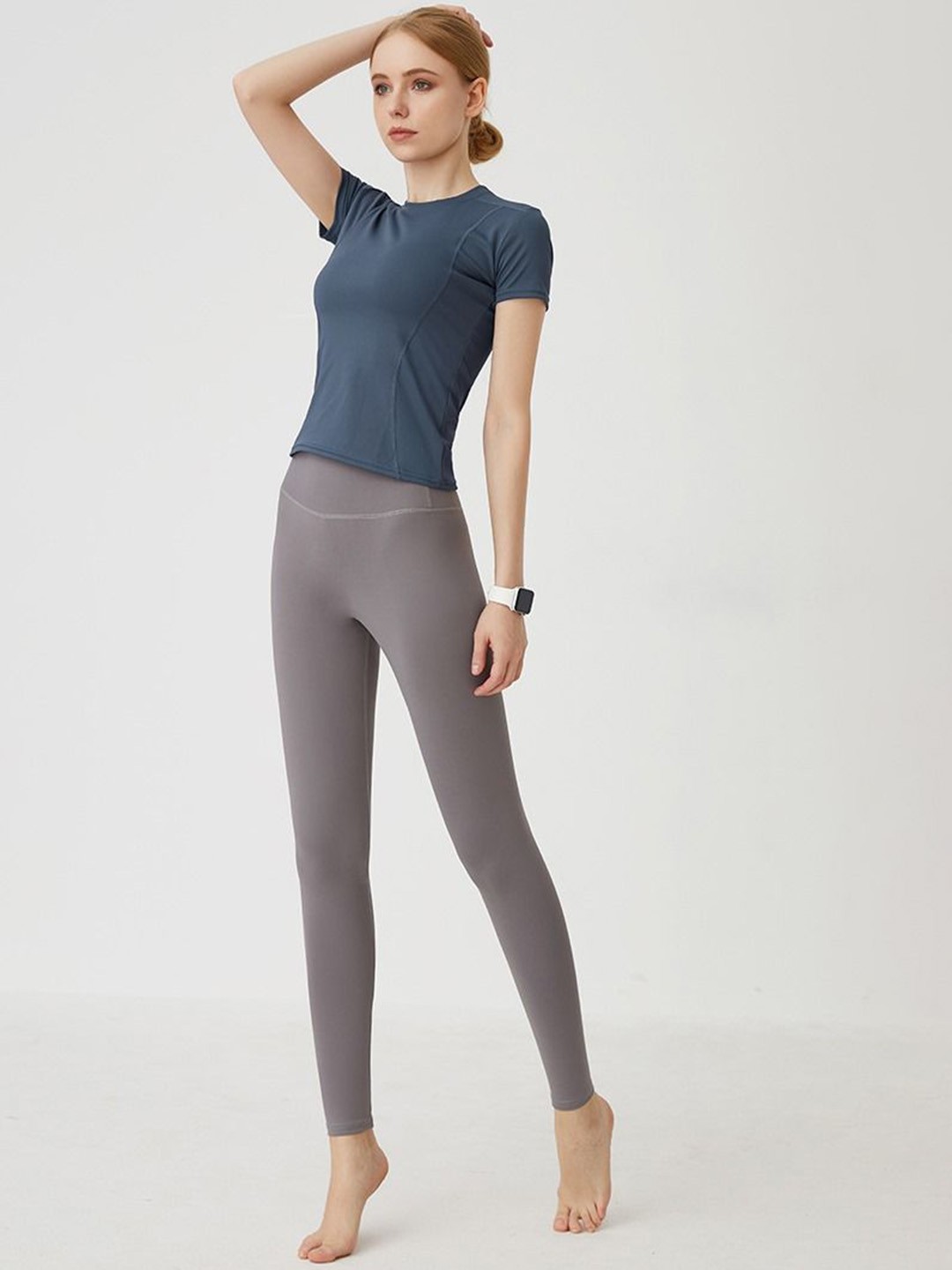

HRX High Rise Ankle Length Yoga Tights, Grey
