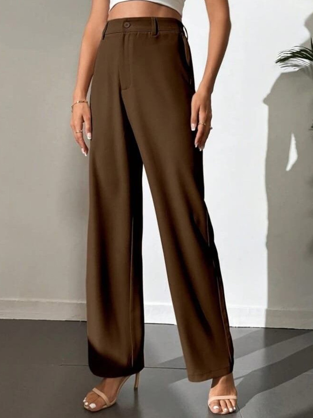 

BROADSTAR Women Smart Straight Fit High-Rise Easy Wash Trousers, Coffee brown