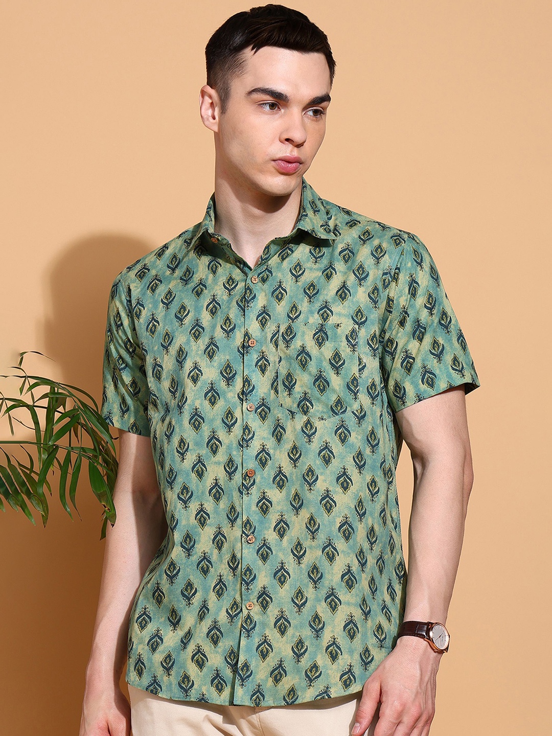 

Anouk Men Slim Fit Floral Opaque Printed Casual Shirt, Green