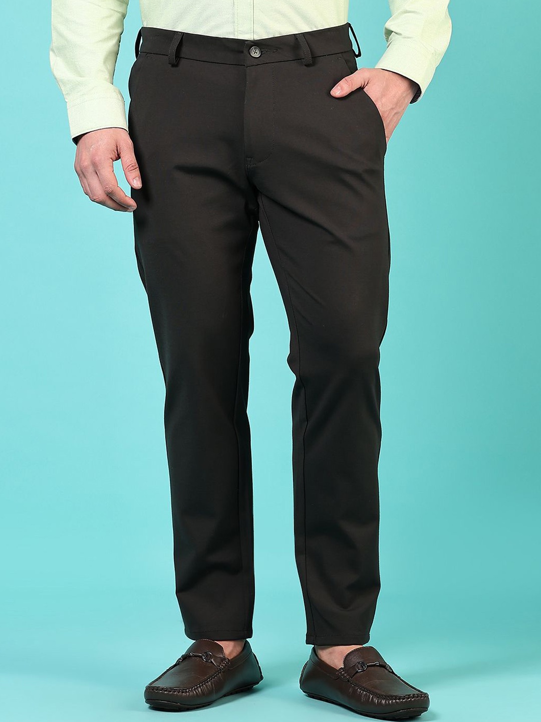 

V-Mart Men Chinos Trousers, Green