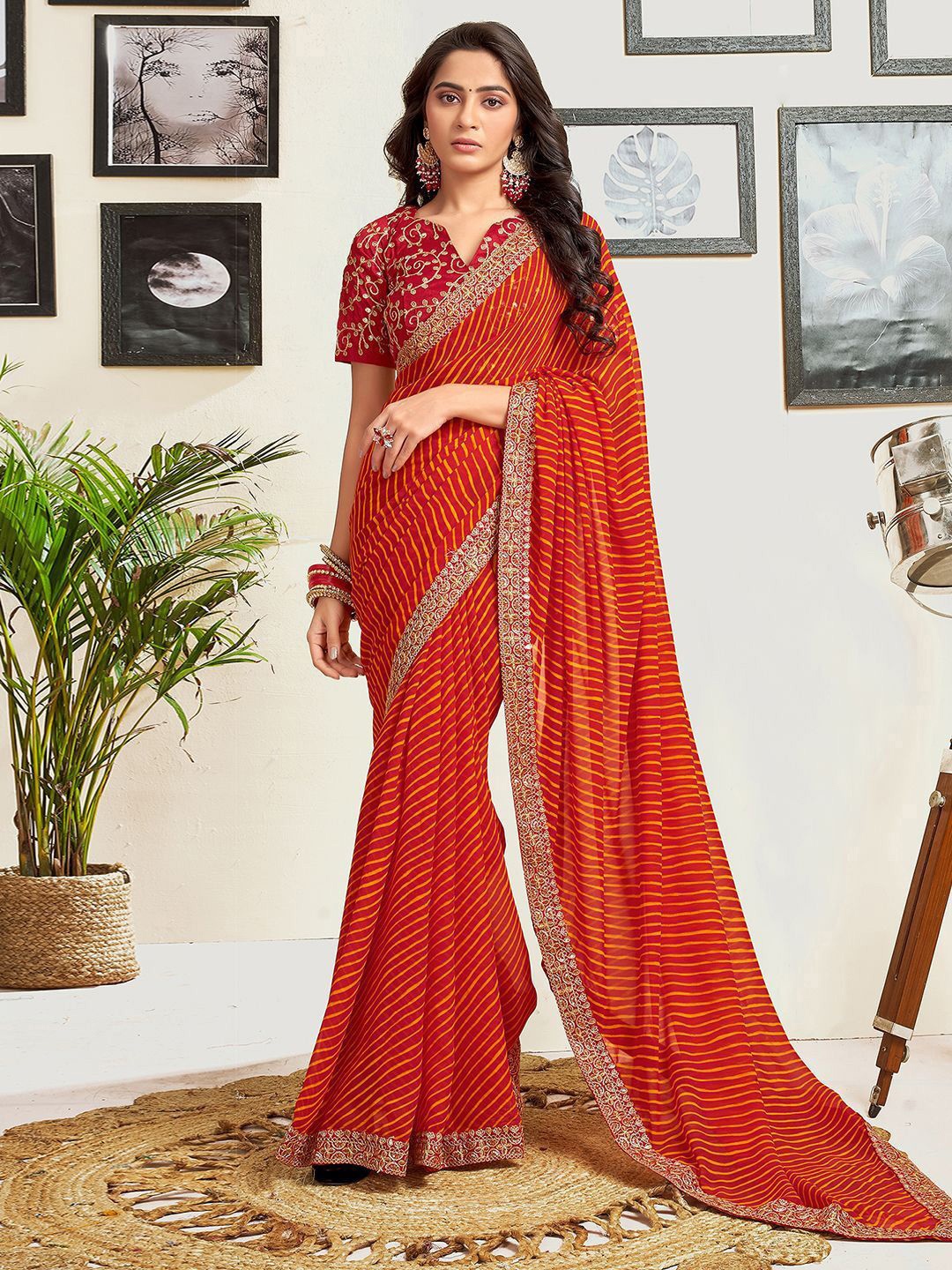 

DIVASTRI Leheriya Sequinned Pure Georgette Leheriya Saree, Red