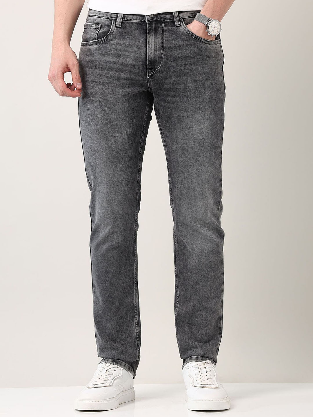 

AD By Arvind Men Slim Fit Heavy Fade Jeans, Grey
