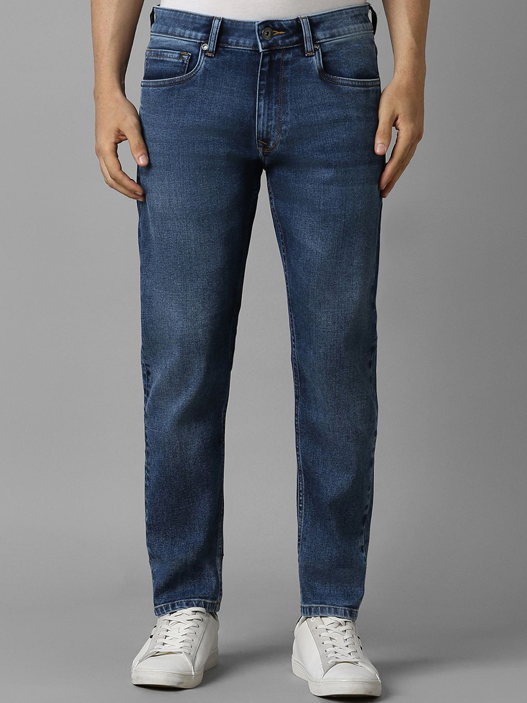 

Louis Philippe Jeans Men Slim Fit Light Fade Jeans, Blue