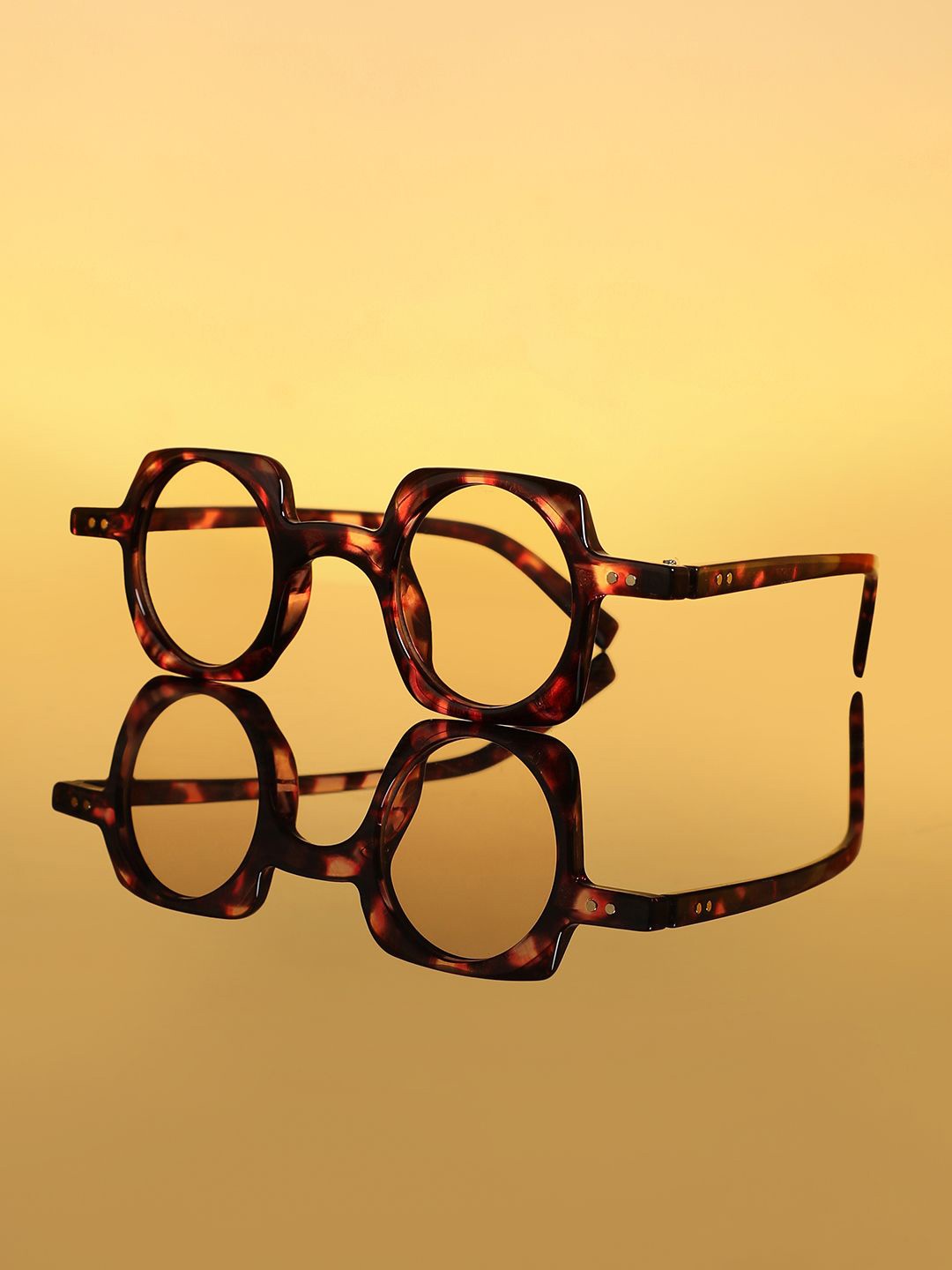 

HAUTE SAUCE by Campus Sutra Women Square Sunglasses with Polarised Lens, Pink