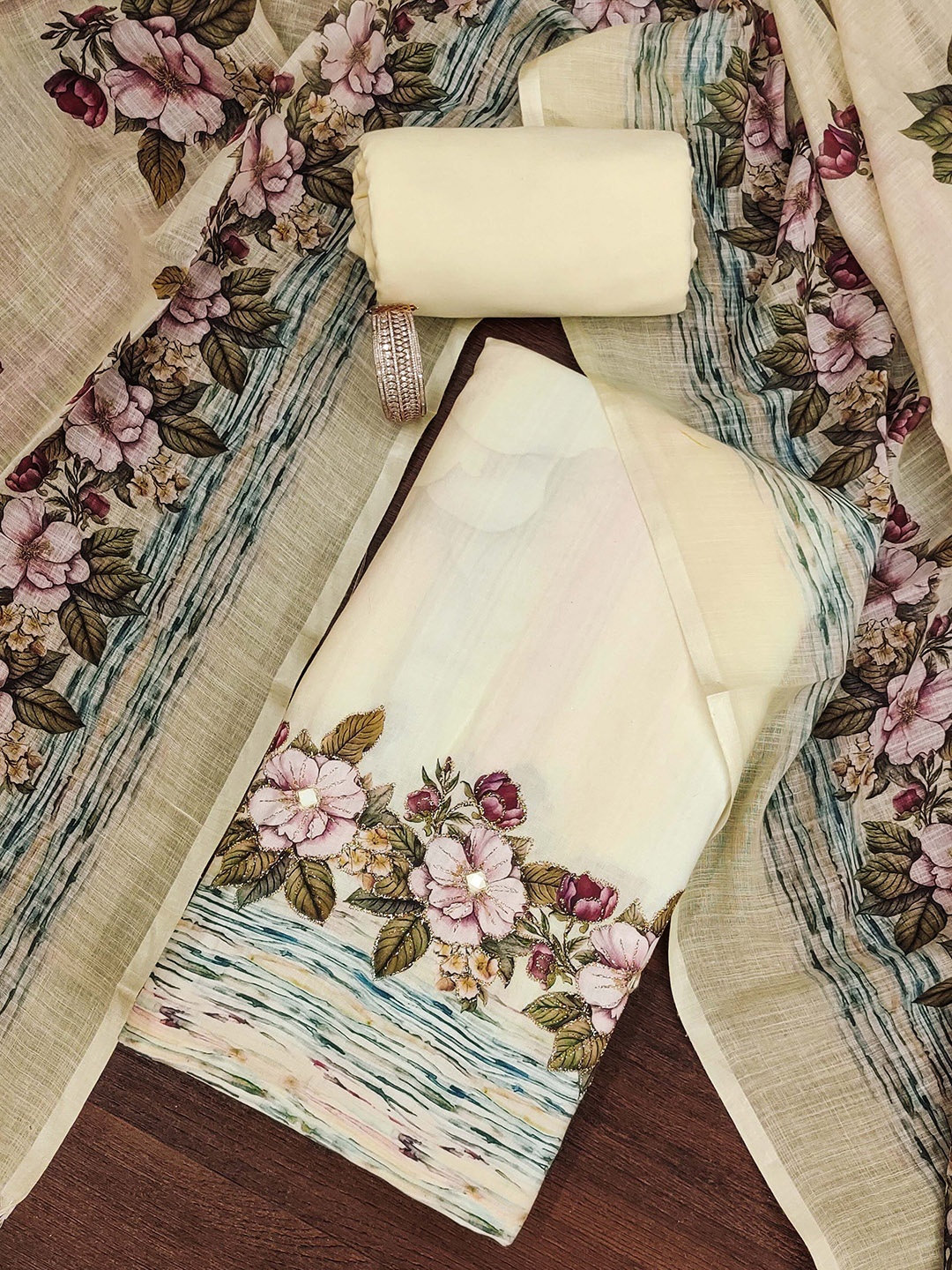 

SAINOOR Printed Pure Cotton Semi-Stitched Dress Material, Off white