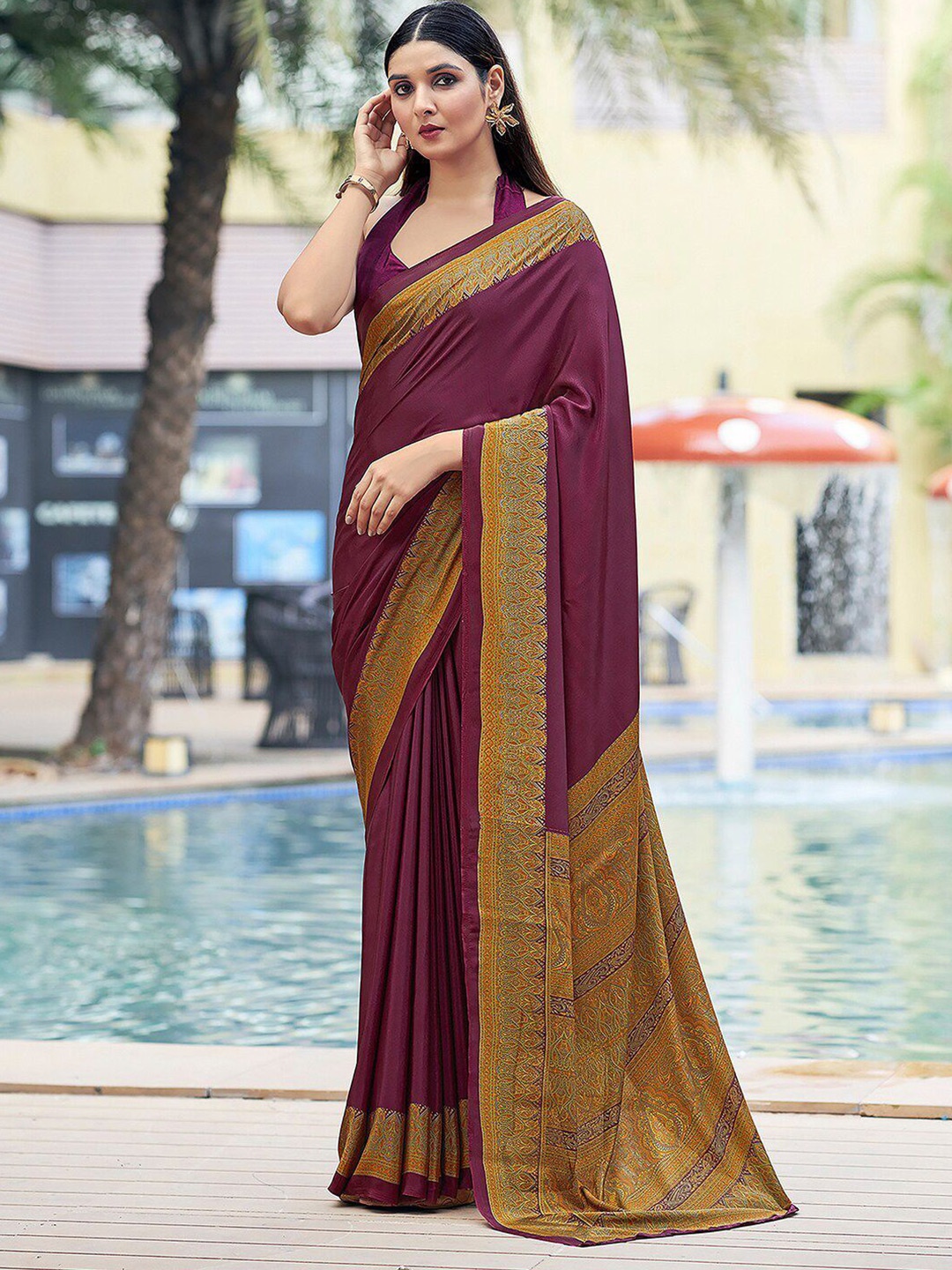 

DIVASTRI Beads and Stones Silk Blend Maheshwari Saree, Purple