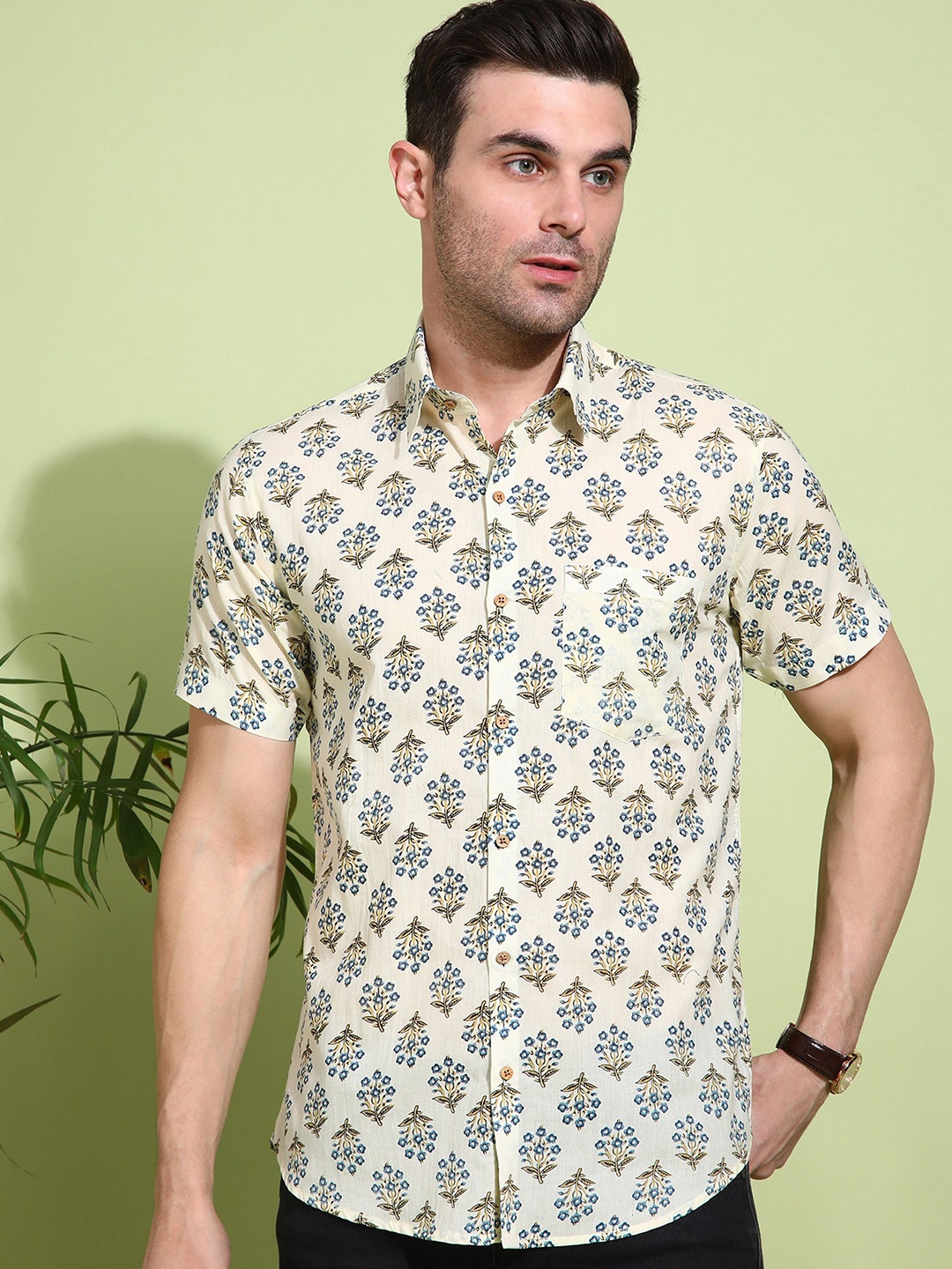 

Anouk Men Slim Fit Floral Opaque Printed Casual Shirt, Blue