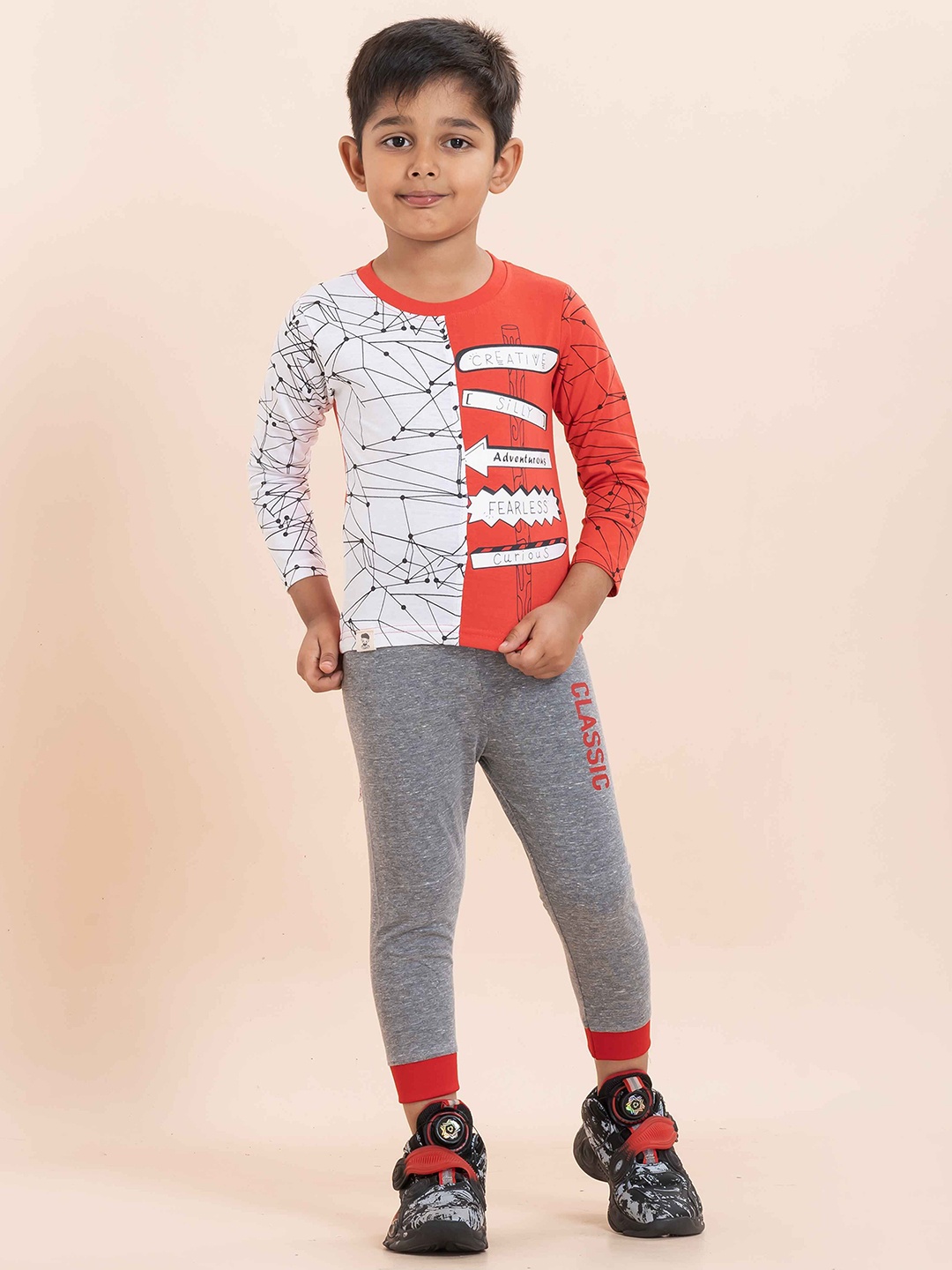 

YK X JUST KiDDiNG Boys Printed T-shirt with Trousers, Red