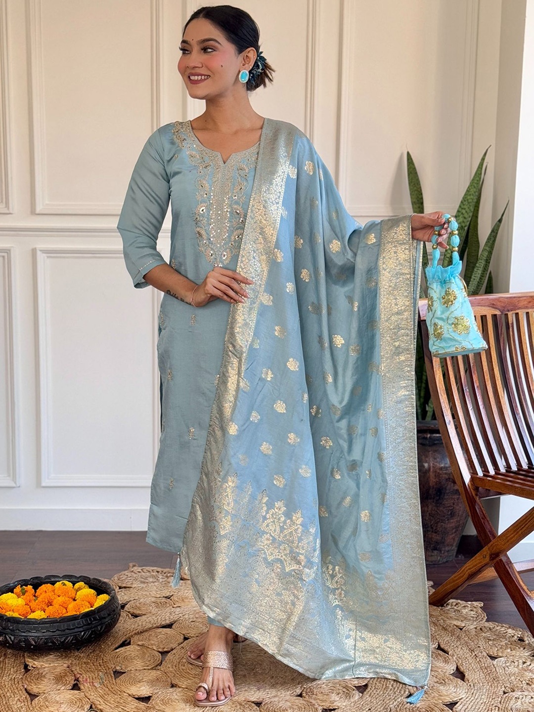 

Anouk Women Ethnic Motifs Embroidered Regular Sequinned Kurta with Trousers & With Dupatta, Turquoise blue