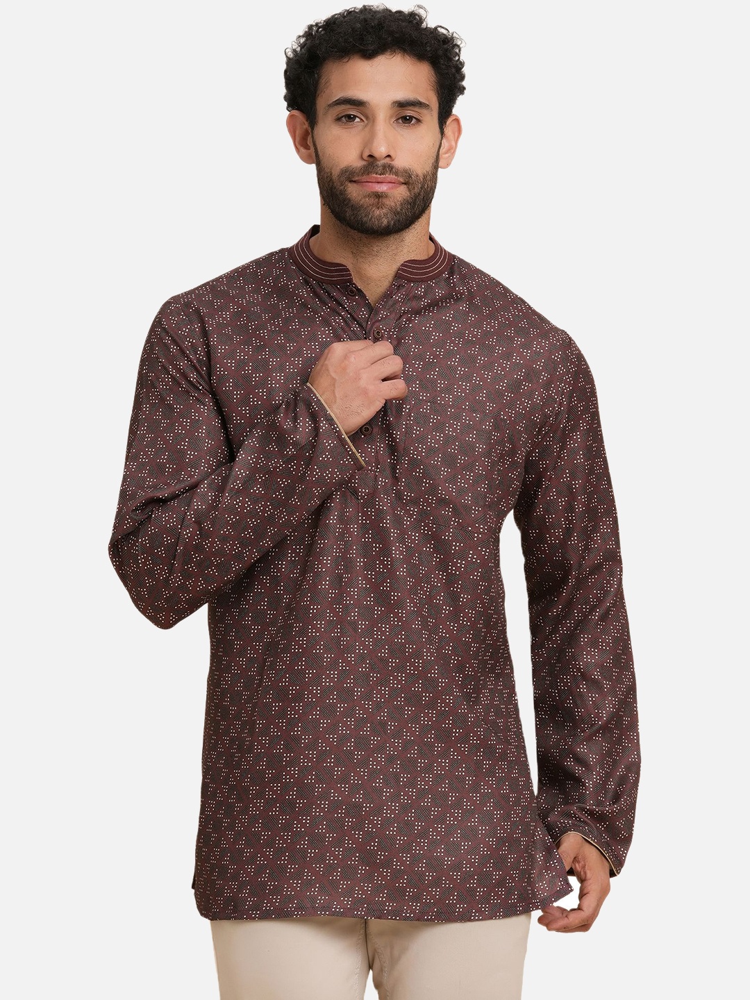

Arch element Men Floral Flared Sleeves Thread Work Kurta, Brown