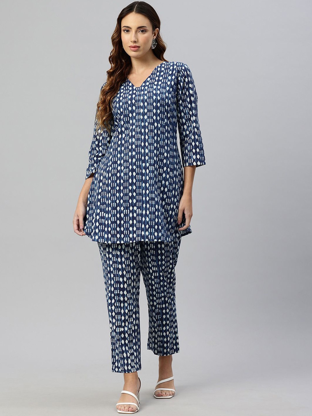 

The Roadster Lifestyle Co Printed Pure Cotton Tunic & Trousers Co-Ords, Blue