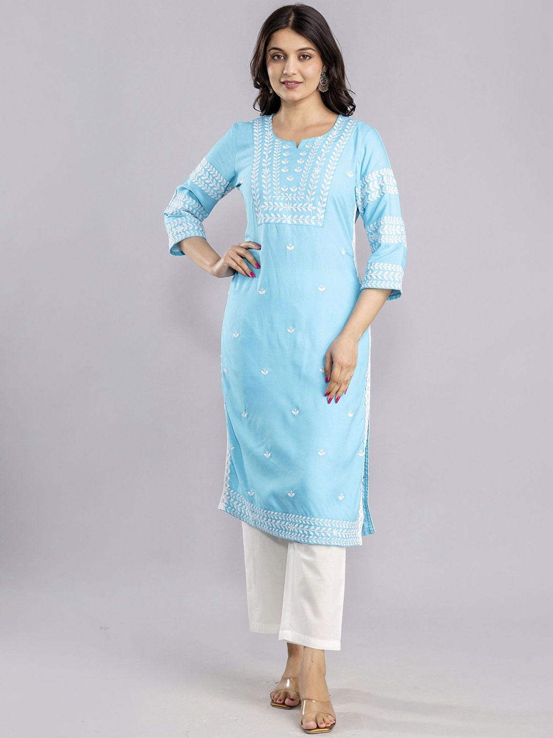 

ANNAYEMA APPARELS Women Embroidered Floral Kurta, Blue