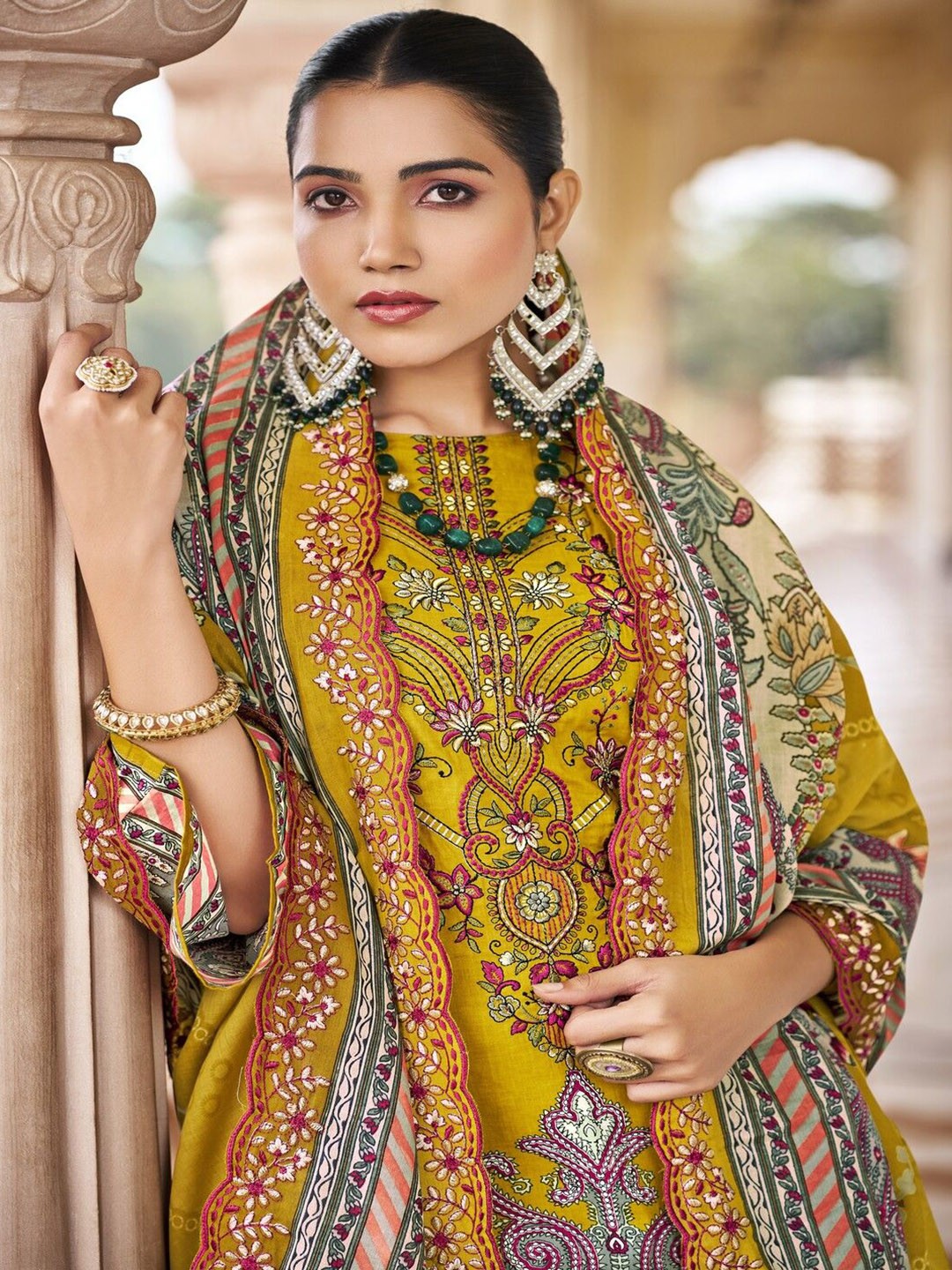 

DRAVINAM Trends Embroidered Pure Cotton Unstitched Dress Material, Yellow