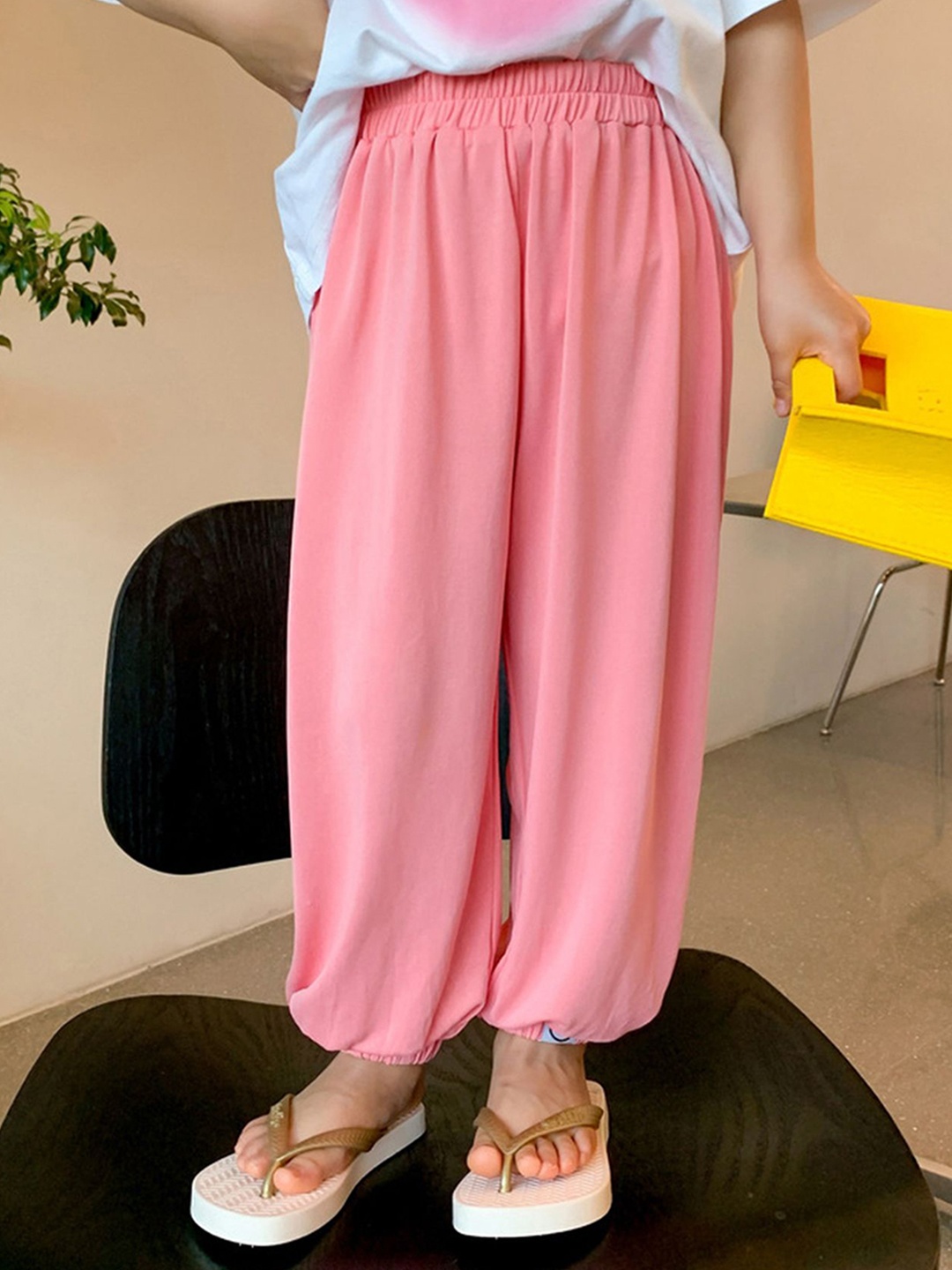 

LULU & SKY Girls Loose Fit High-Rise Trousers, Pink