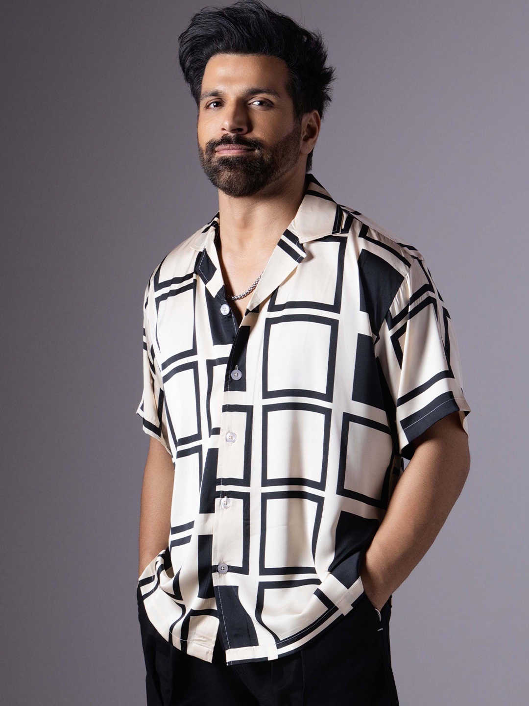 

HOP HEAD Men Opaque Printed Party Shirt, Black