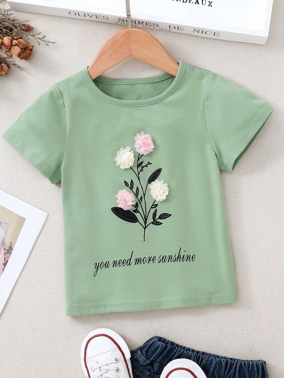 

LULU & SKY Girls Printed Applique T-shirt, Green