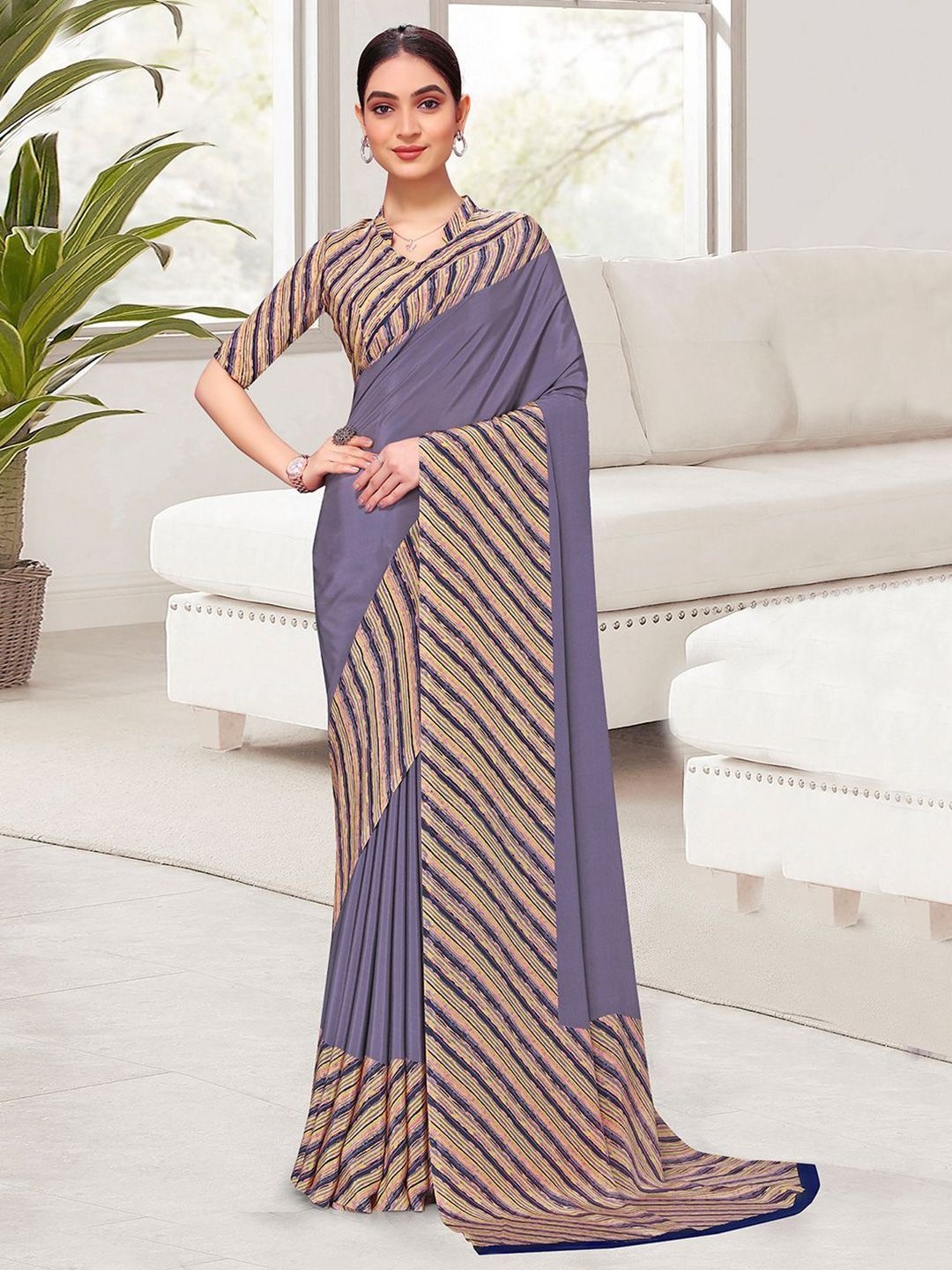 

DIVASTRI Striped Pure Crepe Saree, Purple