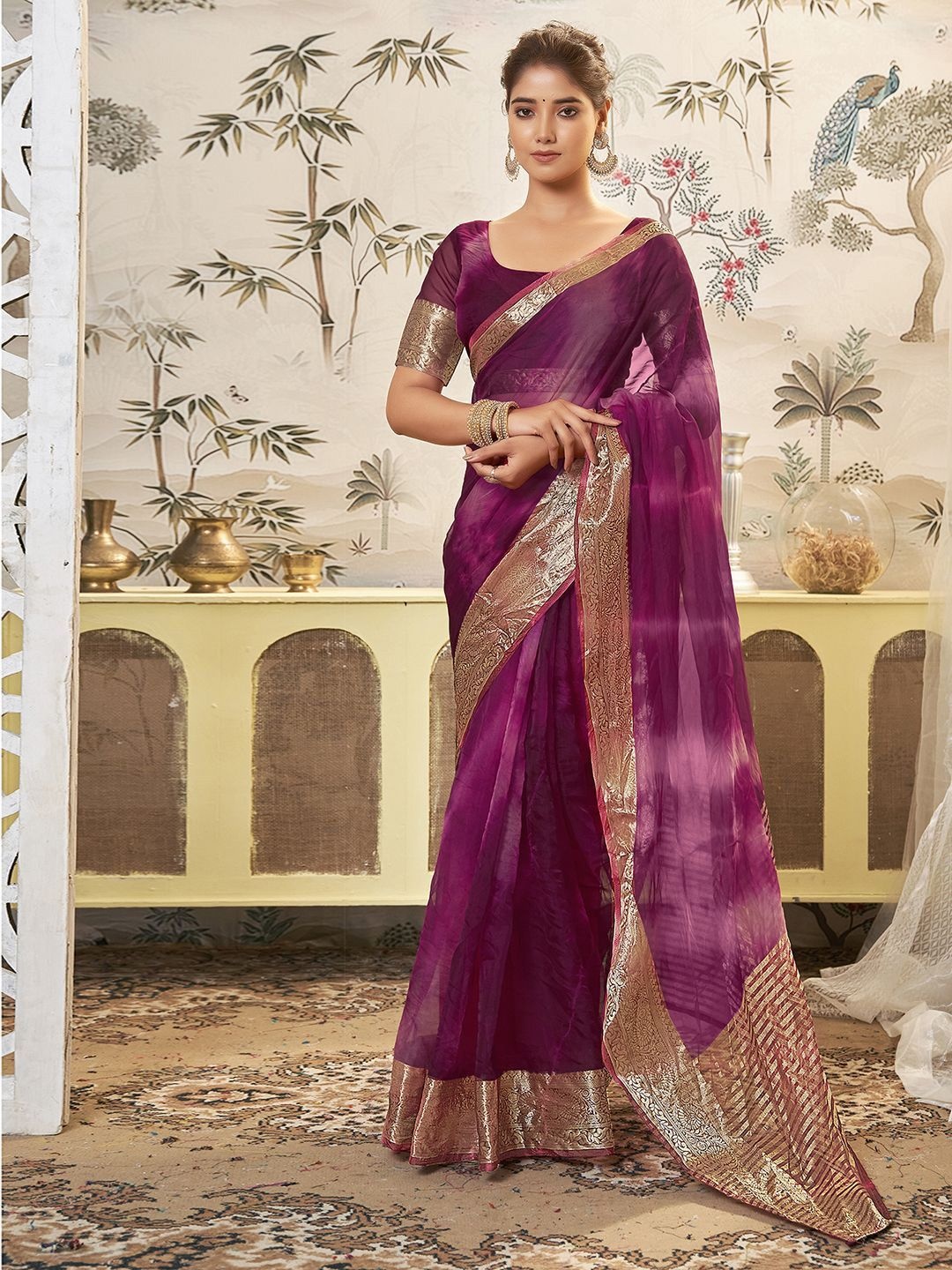 

DIVASTRI Tie and Dye Zari Organza Banarasi Saree, Purple