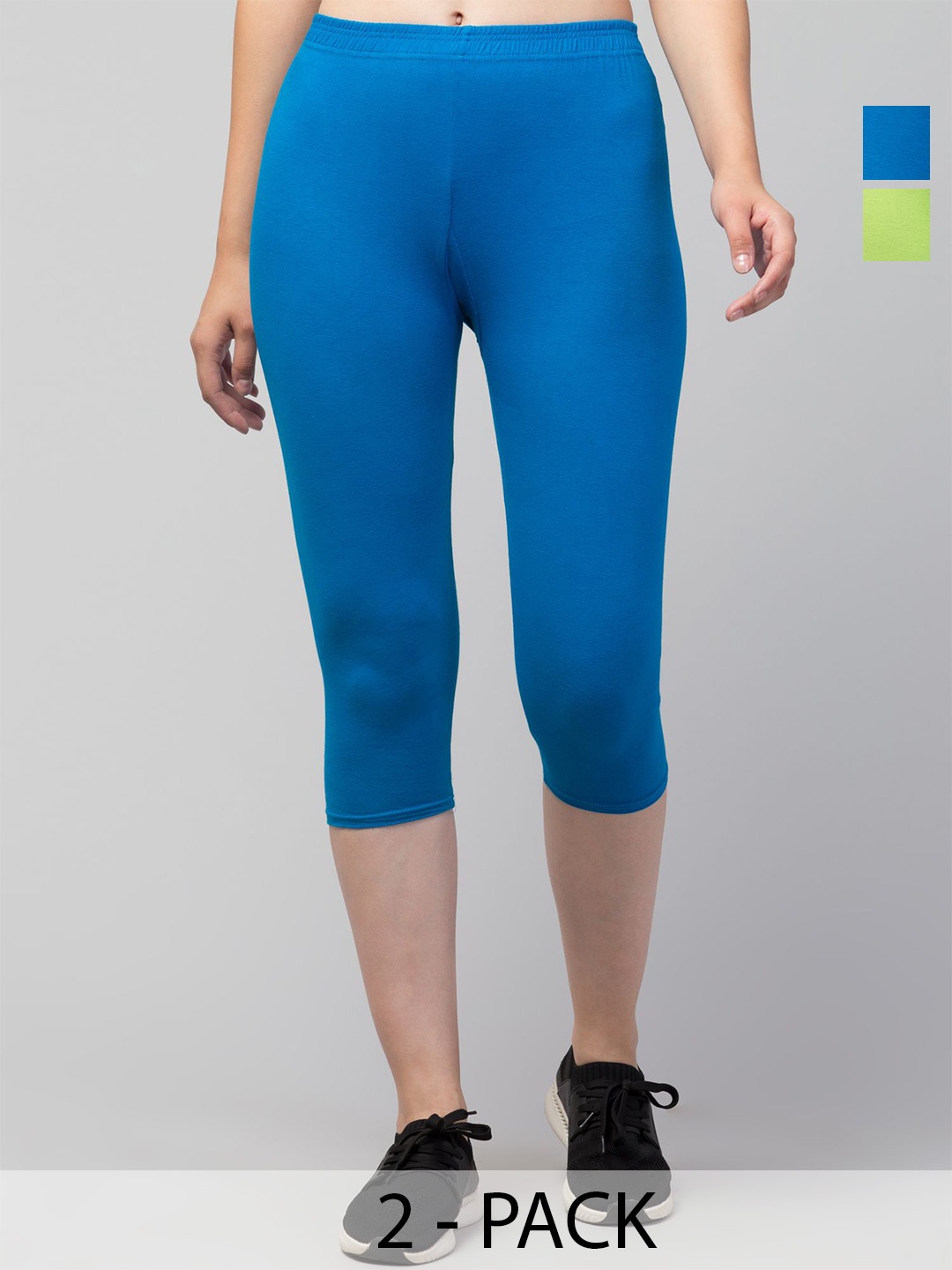 

UllasPemium Women Skinny Fit Capris, Blue