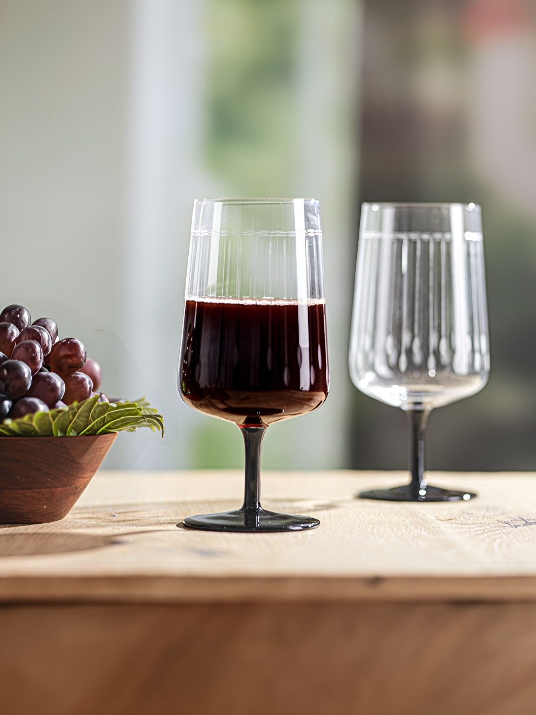 

Troveas Vino Noir Wine Glass | Set of 2, 380ML, Transparent
