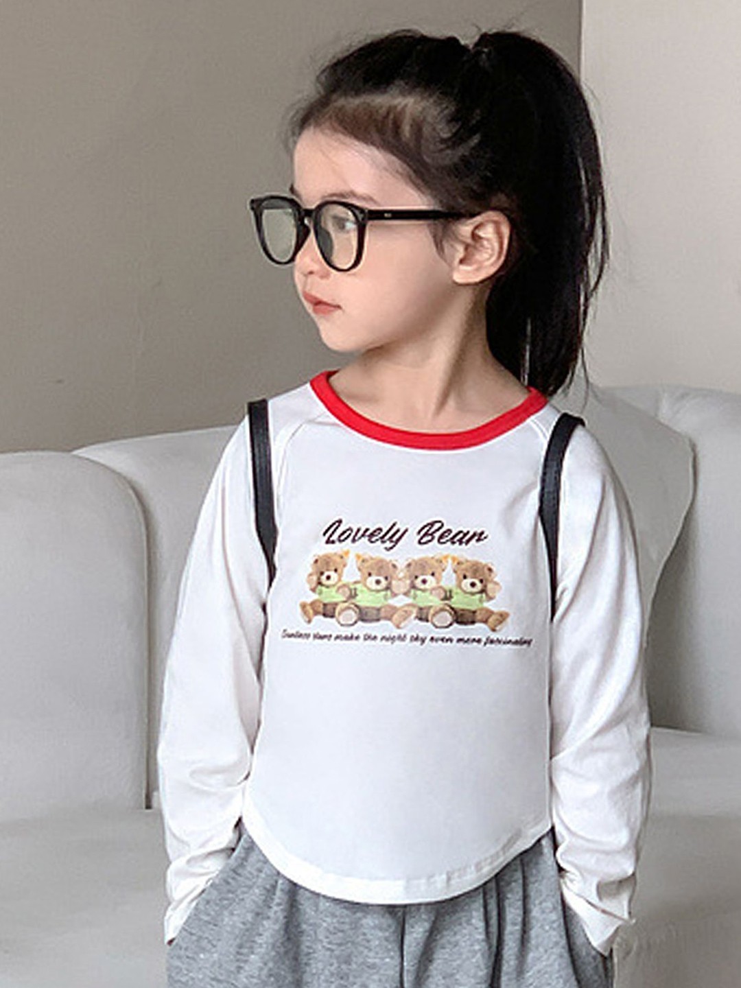 

LULU & SKY Girls Printed Drop-Shoulder Sleeves Applique T-shirt, Off white
