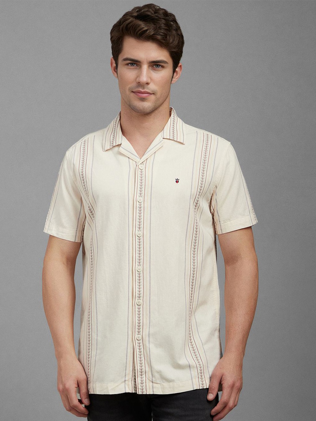 

Louis Philippe Jeans Men Slim Fit Opaque Printed Casual Shirt, Beige
