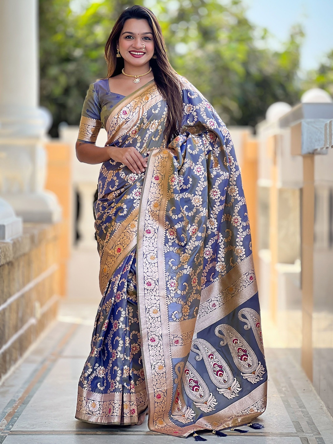 

Divyadham Textiles Woven Design Zari Pure Silk Banarasi Saree, Grey