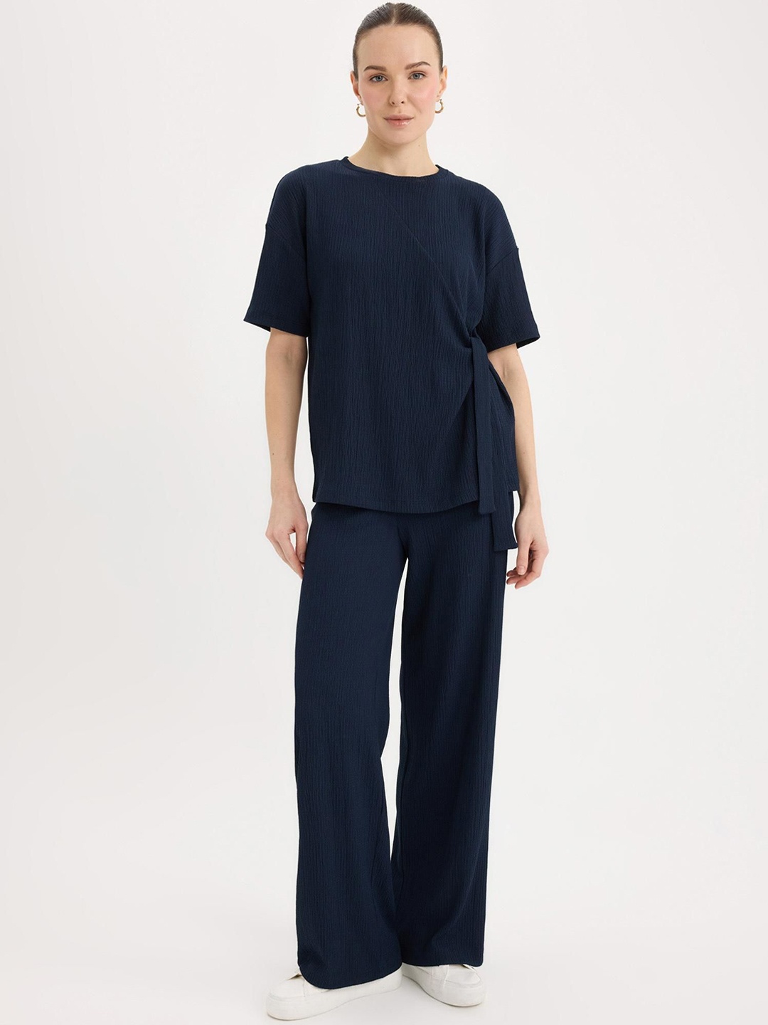 

DeFacto Women Trousers, Na