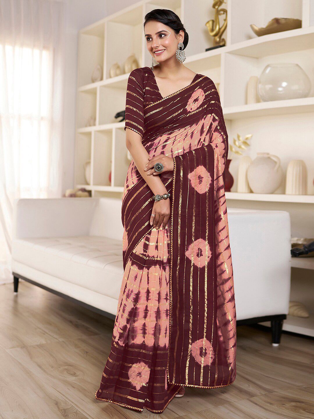 

DIVASTRI Tie and Dye Gotta Patti Silk Blend Ready to Wear Leheriya Saree, Peach