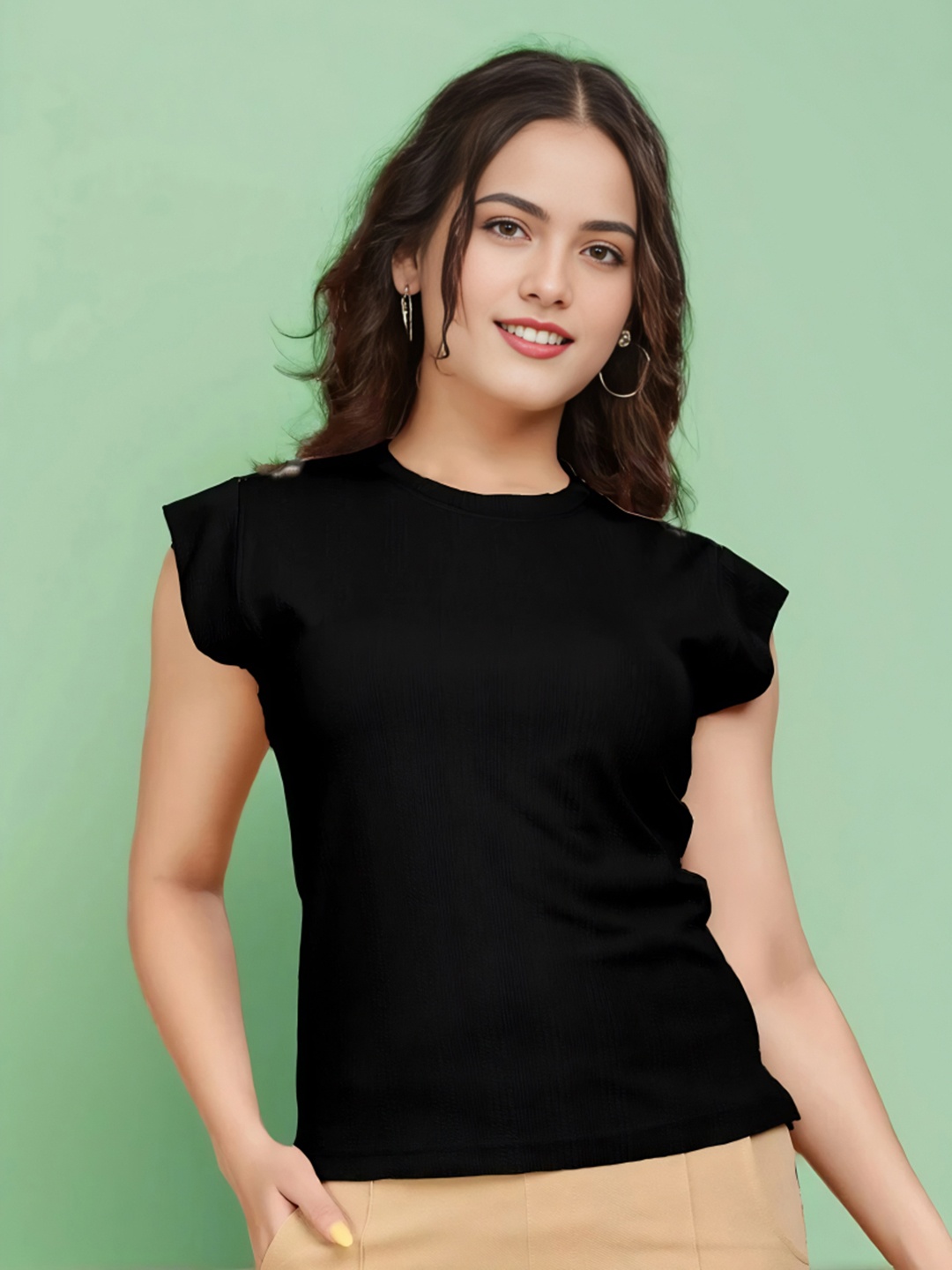 

Moda Rapido Women Pockets T-shirt, Black