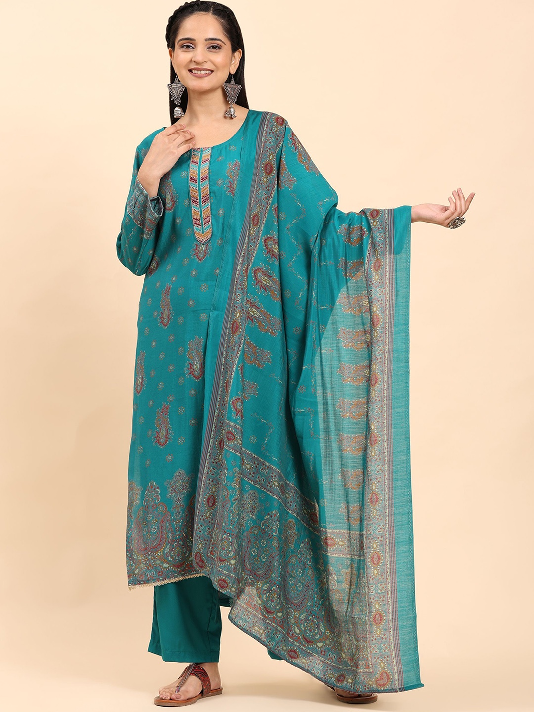 

Mamicha Women Floral Printed Regular Pure Cotton Kurta with Palazzos & With Dupatta, Green