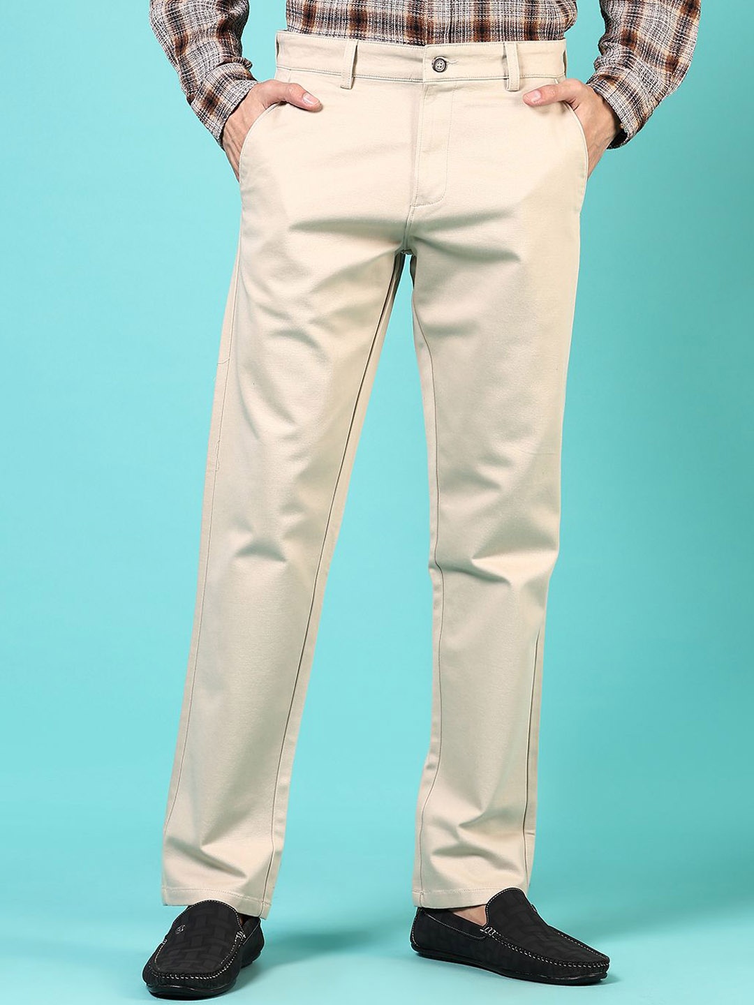 

V-Mart Men Chinos Trousers, Cream