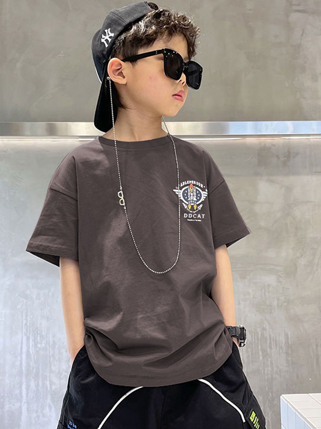 

LULU & SKY Boys Printed V-Neck Pure Cotton Pockets T-shirt, Grey