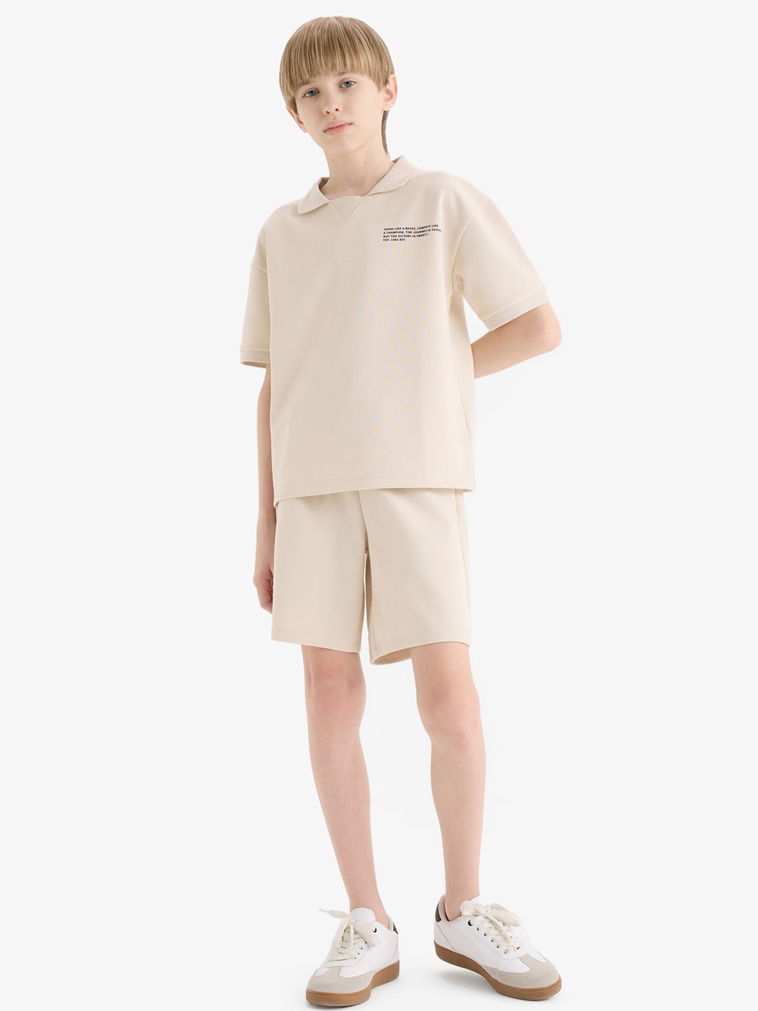 

DeFacto Boys Printed T-shirt with Shorts, Beige