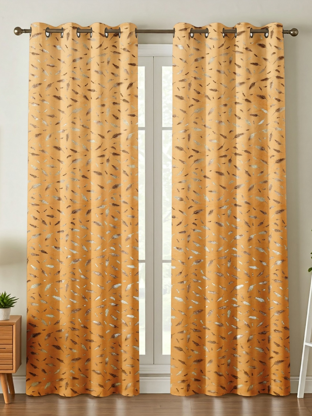 

B' Decorlish Gold-Toned & White Set of 2 Floral Door Curtain
